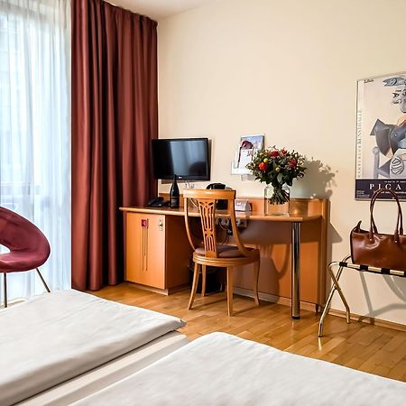 שוורין Boulevard Hotel Altstadt Schwerin מראה חיצוני תמונה